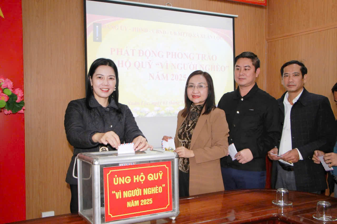 Tháng cao điểm ngày vì người nghèo