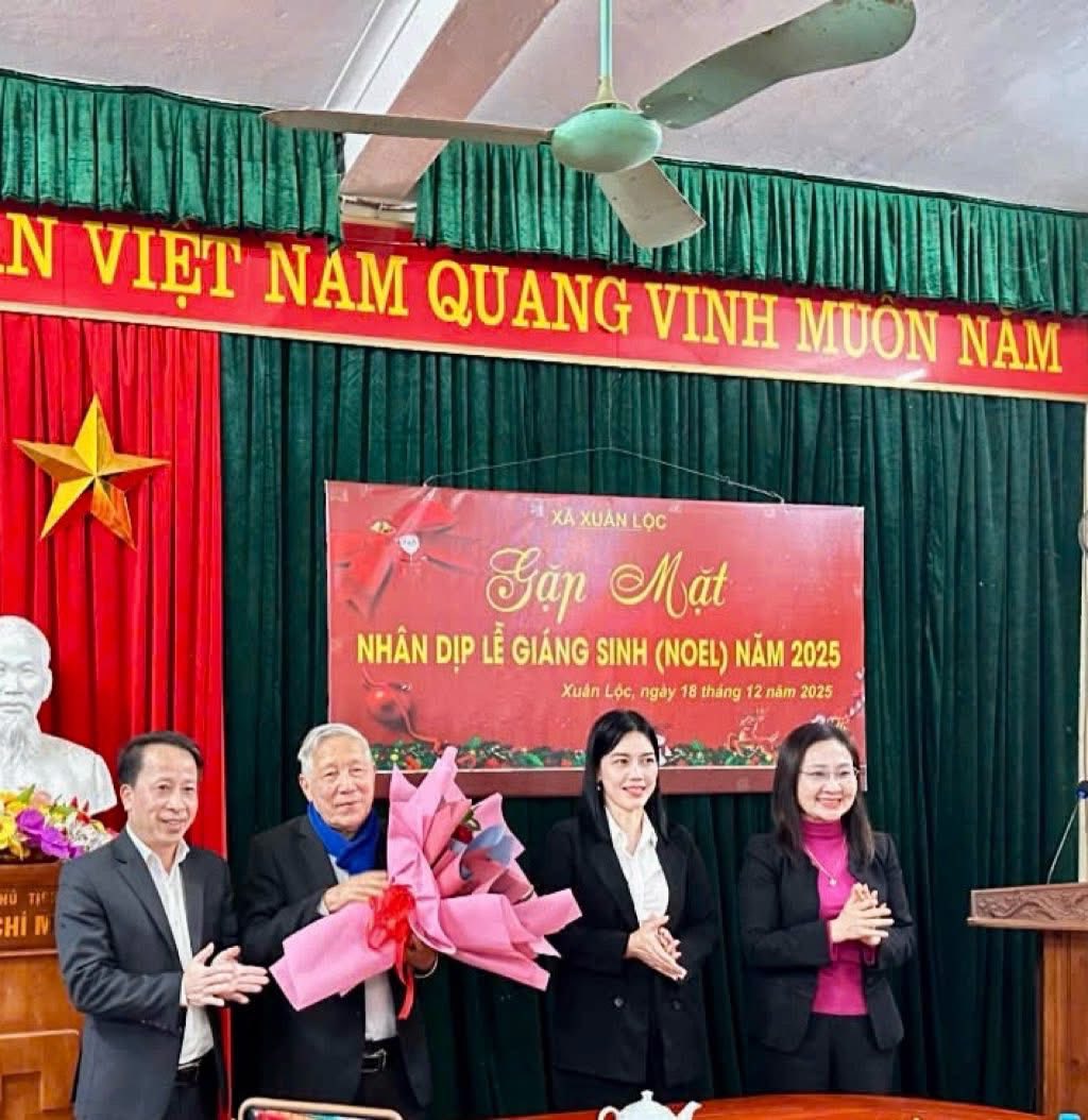 XÃ XUÂN LỘC GẶP MẶT NHÂN DỊP LỄ GIÁNG SINH NĂM 2025