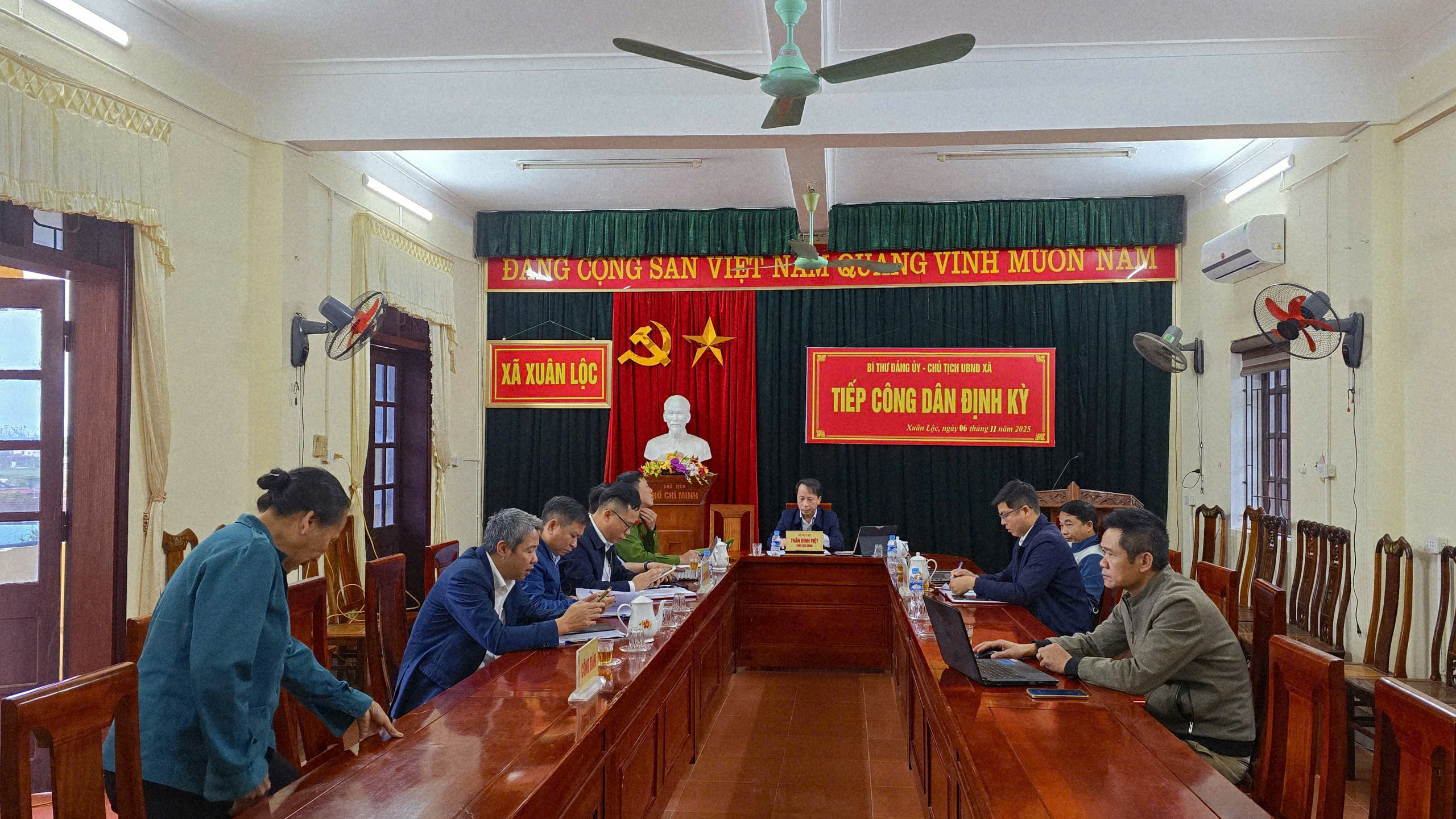Người đứng đầu Cấp uỷ, Chính quyền tiếp công dân 